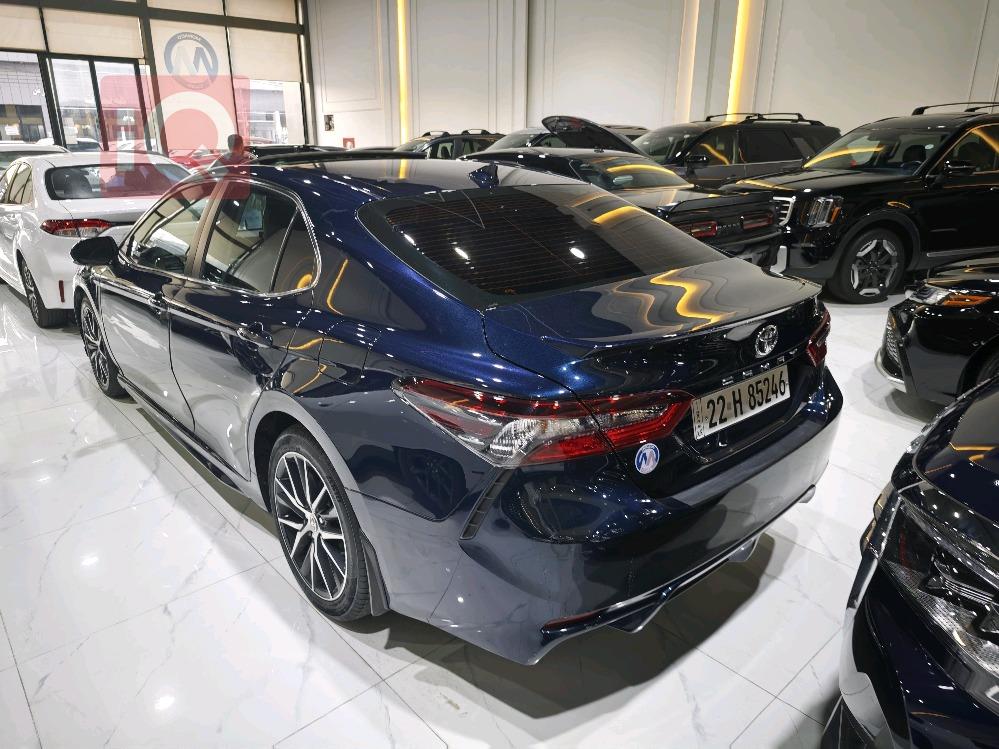 تۆیۆتا کامری